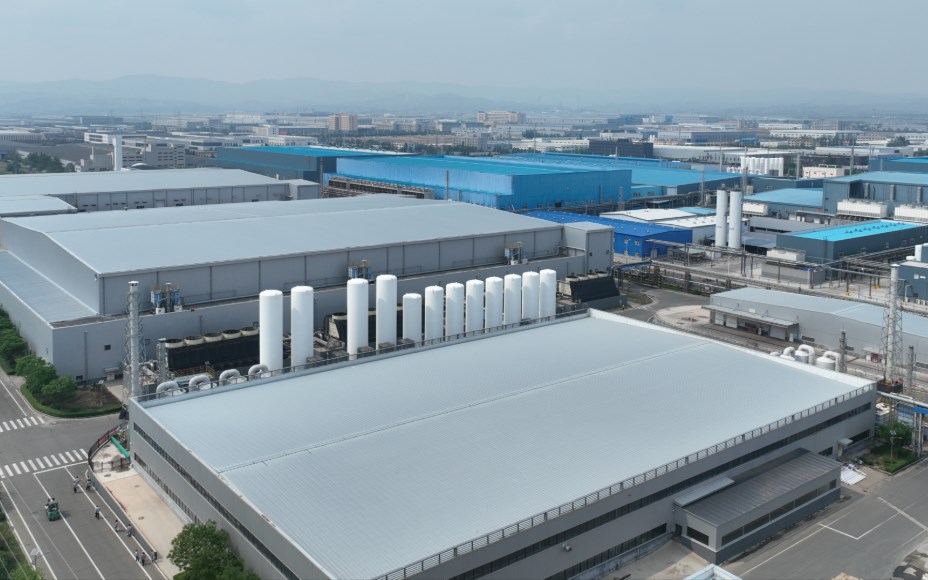 亿万28官网-不凡成绩非凡,相信品牌的实力